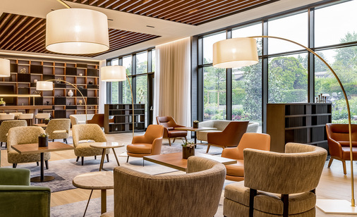 Für die Verglasung der Fassaden wurde das elektrochrome Glas Harmony von ­SageGlass gewählt, das zu der hohen Energieeffizienz des Gebäudes beiträgt.