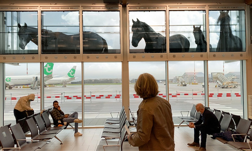 Hier das Beispiel einer Anwendung von VideowindoW am Flughafen von Rotterdam.