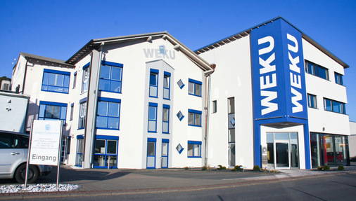 Erfolgreiche Entwicklung: Allein am Hauptsitz der WEKU GmbH und Co. KG in Wertheim sind 180 Mitarbeitende beschäftigt.