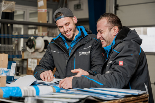 Alles aus einer Hand: Mit einem eigenen Montageteam kann WEKU seinen Kunden ein umfassendes Leistungsangebot machen.