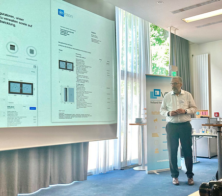 Morten Strahl: Händler im Mittelpunkt: Digitale Vertriebsprozesse mit dem herstellerneutralen Konfigurator