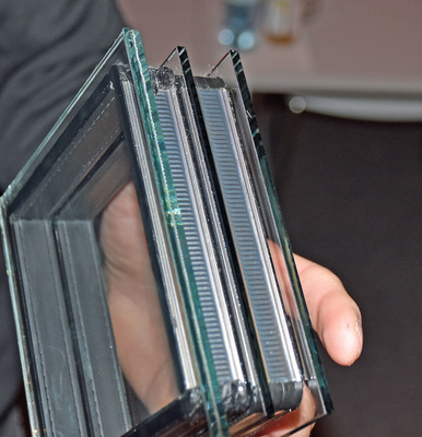 So ist das neue Isolierglas des Roto Designo Heat aufgebaut.