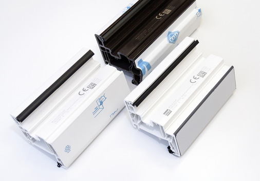  Die eindeutige Markierung mit QR- oder Data-Matrixcode ist die feste Verbindung zwischen dem Profil und digitalen Informationen für den Produktionslauf.