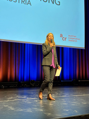  Dr. Julia Bachinger (Holzforschung Austria)