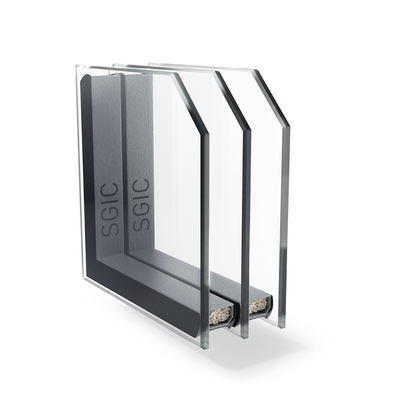  Ein leichtes 3-fach-Isolierglas 3 × 3 mm Gläsern von Glassolutions.