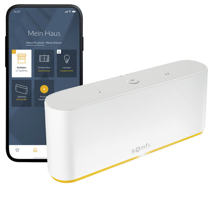 Mit nur wenigen Klicks kann der Benutzer dank der TaHoma-Anwendung Szenarien programmieren, so dass die Rollläden immer zur richtigen Zeit in der richtigen Position sind.