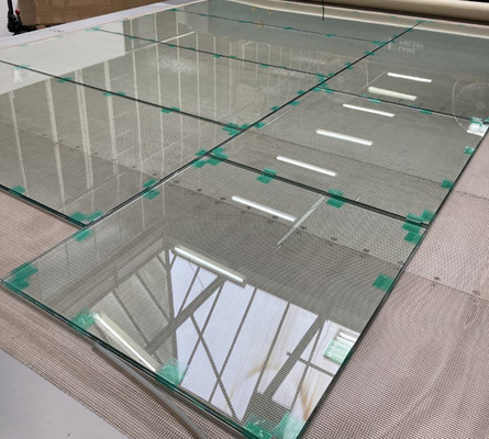  Die Scheiben nach Abschluss des Laminierens.