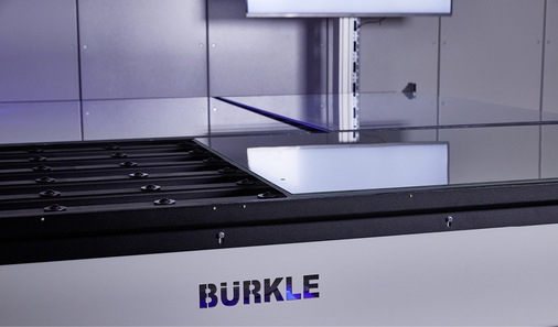  Da die easy-Lam IFL 2650 zu den größeren Anlagen gehört, kann Viwinco nun Glas bis zu einer maximalen Größe von 2600 × 5000 mm laminieren. 