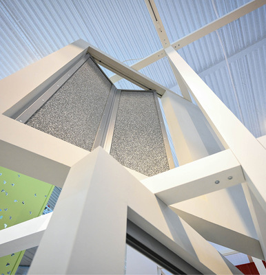  Der Move Tronic eignet sich mit einer Gesamtbreite von 3 m und einer Höhe von bis zu 2,5 m für private Eigenheime sowie für kleinere Gewerbebauten