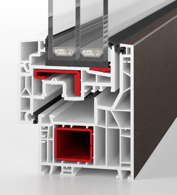 Das System mit vollständig verdecktem Flügel fügt sich nahtlos in die moderne Architektur ein und bietet durch die aludec-Oberfläche eine echte Alternative zu Aluminiumfenstern.