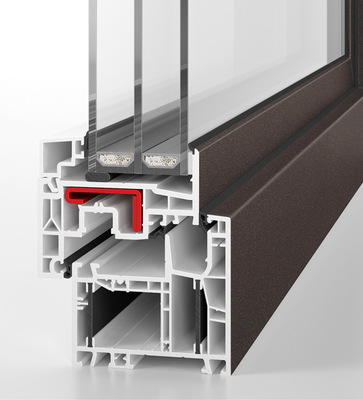 energeto neo vom Profilsystemgeber aluplast hat im Vergleich zu einem konven­tionellen, stahlverstärkten Kunststofffenster einen 15 Prozent geringeren CO₂-Fußabdruck.