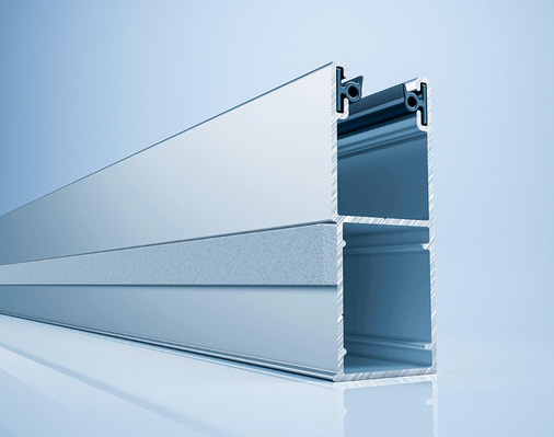 Die Führungsschienen DRP sind bis 600 Pa ­gegen Schlagregen ­zertifiziert.