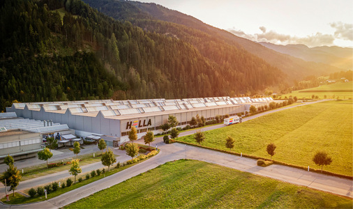Heute beschäftigt das Unternehmen mit Hauptsitz in Abfaltersbach in Osttirol 1.300 Mitarbeiter in neun Ländern.
