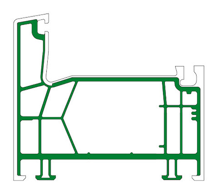 Der Blendrahmenquerschnitt des Kömmerling-Profils in 76. In Grün zu sehen sind die Volumenanteile, die aus Recyclat-PVC extrudiert werden.