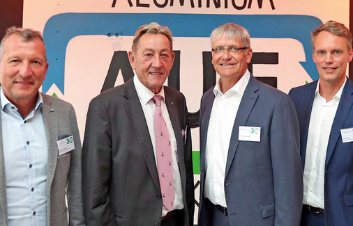 v. l.: Christoph Lindner (Geschäftsführender Gesellschafter Conversion Market & Strategy GmbH), Walter Lonsinger (Mitglied des A|U|F-Vorstands), Thomas Lauritzen (Vorstandsvorsitzende A|U|F), Lutz Langer (Pandion Real Estate).