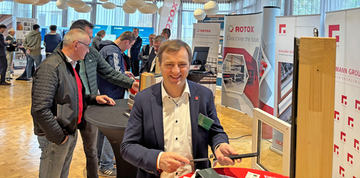 Umfassende Ausstellung auf dem CNC-Forum von Weinig (hier der Stand von Gutmann)