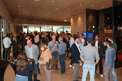 Beim Höhbauer-Partnertag kamen über 150 Teilnehmer zusammen.