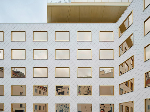 Die sunbelt gold Sonnenschutzgläser steigern mit ihrer optimierten Lichttransmission das Wohlbefinden der Nutzer.