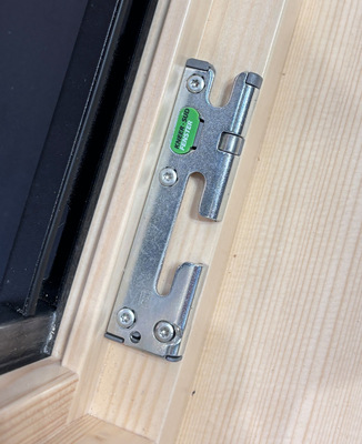 … verfährt gegenläufig und bietet damit eine erhöhte Grundsicherheit. 