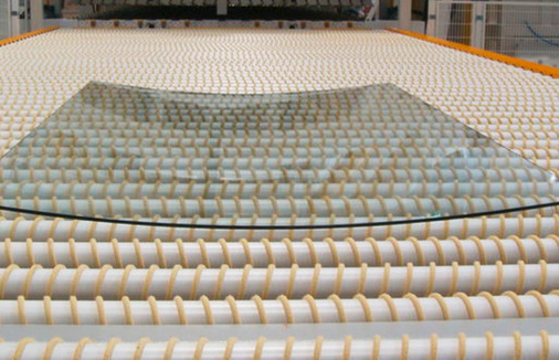 Der BowScanner misst die exakte Scheiben-Geometrie.