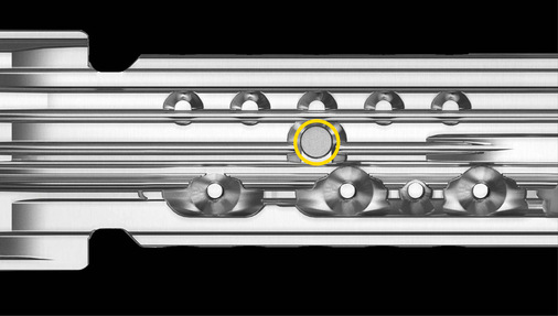 Der „Akura 44“ von ­EVVA bietet einen ­optionalen Kopierschutz mittels ­Magnet-Technologie. Es handelt sich dabei um ­eine Magnetpille, die so in den Schlüssel eingearbeitet ist, dass eine Kopie mittels 3D-Druck nicht möglich ist.