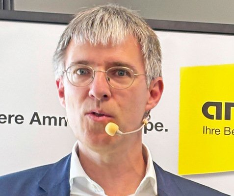 Wirtschaftsprofessor Dr. Stefan Wengler