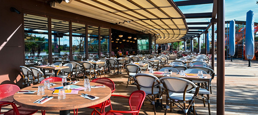 Das Team von markilux service unterstützte bei der Montage mit seiner Expertise.