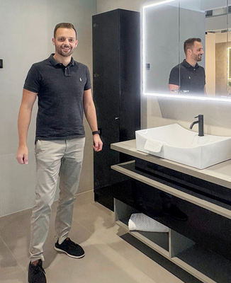 Dennis Kamps kümmert sich als Vertriebsleiter ­ausschließlich um Glaser, Handwerker und Händler.