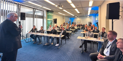 Mitte Oktober sind rund 25 Fensterhersteller nach Ditzingen bei Stuttgart zum zweitägigen Branchendialog „­Einblick, Weitblick“ von Gretsch-Unitas gekommen.