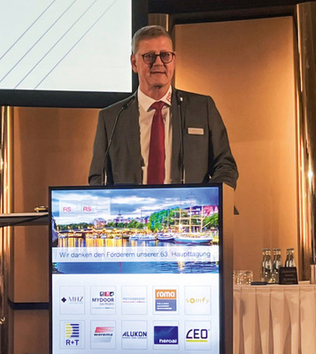 Der bisherige Vize-Präsident Matthias Klenner wurde auf der 63. Haupttagung zum neuen Präsidenten des Bundesverbandes Rollladen + Sonnenschutz gewählt.