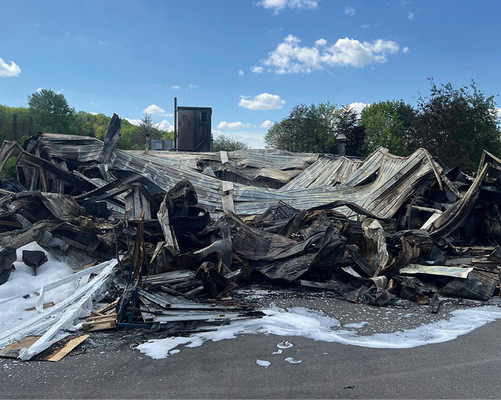 Schicksalstag: Nach der Brandkatastrophe.﻿