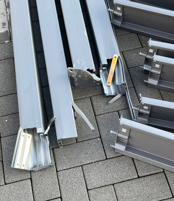 Fehlende Systemstatiken bei Lamellendächern, und nicht ausreichende Materialstärken führen zum Versagen bei Billigprodukten bei Schneelast.