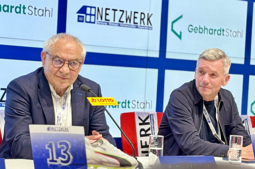 Gelungener Start mit der Stadionnacht mit Felix Magath in der Pressekonferenz. Er fühlt sich immer noch in der Lage eine Mannschaft eines  Bundesligaclubs zu trainieren.