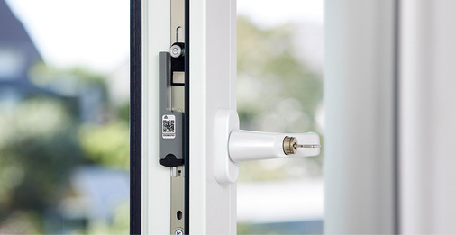 Der Matter-fähige smarte Sensor ermöglicht verlässliche Zustandsüberwachung und lässt sich in Smart-Home-Szenarien einbinden.