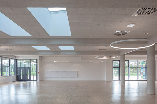 Mit den Velux Modular Skylights werden auch tiefer liegende Gebäudeteile mit Tageslicht versorgt.