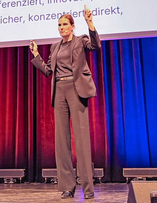 Elke Rock: Die Macht der Präsenz