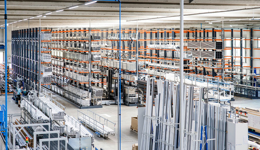 Durch die Investition in ein neues Lagersystem ist es möglich, mehr Material in unterschiedlichsten Systemen verfügbar zu halten.