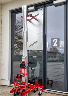 Während der Laser im Inneren arbeitete, wurden die Verglasungen von außen abgeschirmt.