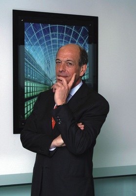 Paul Neeteson, Präsident des Bundesverbandes Glas­industrie e. V.