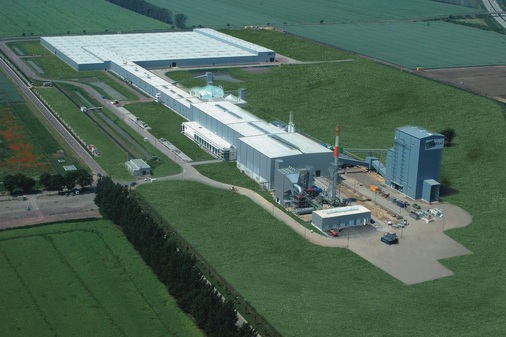 Der Höhepunkt der Erfolgsgeschichte von Semcoglas ist die Beteiligung des Unternehmens an der Euroglas-Floatanlage in Osterweddingen bei Magdeburg.