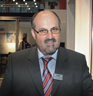 Werner Spohn, Ernst Schweizer AG:„Die neue GLASWELT ist durch ihre neue Struktur einfach und leicht zu lesen. Da ich viel lesen muss, mag ich das Heft, denn dort bekomme ich schnell gut aufbereitete Informationen.“