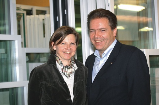 Irene und Rolf Hunkeler <br />Rolf Hunkeler übernimmt 2004 die Firma von seinem Vater. Irene Hunkeler arbeitet im Marketing des Unternehmens.