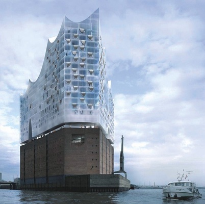 Hamburgs neues Antlitz<br />Die Elbphilharmonie wird mit ihrer bedruckten und gebogenen Fassade weithin sichtbar sein und das Bild des Hamburger Hafens in Zukunft prägen.