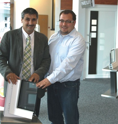 Starke FamilienbandeWolfgang Niederhofer (46) mit ­Prokurist und Schwiegersohn Tobias Gottwald (30)