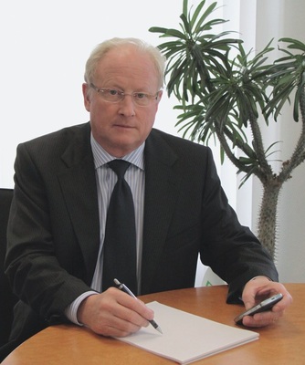 Im Gespräch mit der GLASWELTHegla-Geschäftsführer Manfred Vollbracht