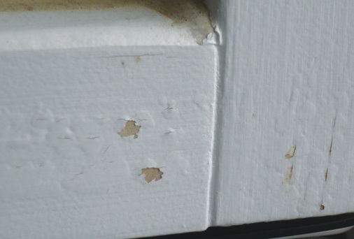 Der Lack ist abDie Wasserdampfdurchlässigkeit hängt zunächst von der verwendeten Holzart ab – Kiefer beispielsweise ist mehr als dreimal so durchlässig wie Red Cedar.