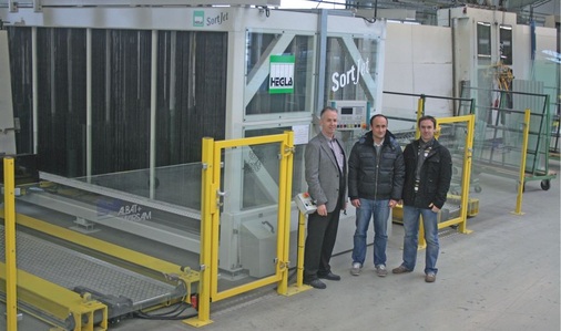 Direkte Verbindung von Zuschnitt und ISO-ProduktionDer SortJet II bringt die Einzelscheibe aus der Optimierungsreihenfolge in die benötigte Produktionsreihenfolge.