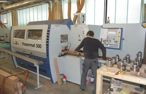 Gut integriertVorhobeln und Profilieren mit dem Powermat