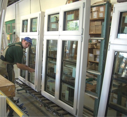 Höchste Sorgfalt Während der ­Produktion und beim ­anschließenden ­Handling (Versand, Montage) ist bei HFBB ­Sorgfalt oberstes Gebot.