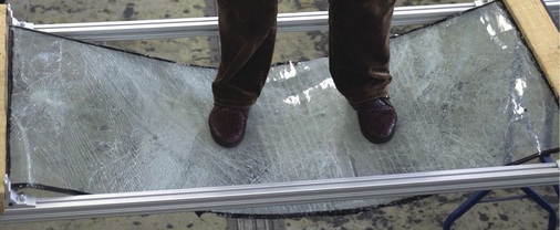 Belastbar über den Bruch hinausGewe-composite hat auch bei Bruch eine hohe Resttragfähigkeit